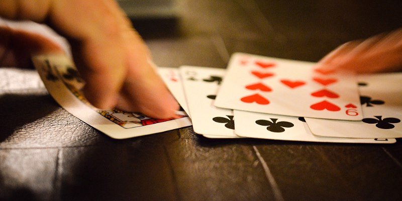 Khám phá quân bài cùng tổ hợp đặc biệt